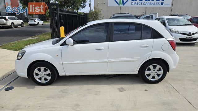 2010 Kia Rio UNSPECIFIED S Hatchback Manual