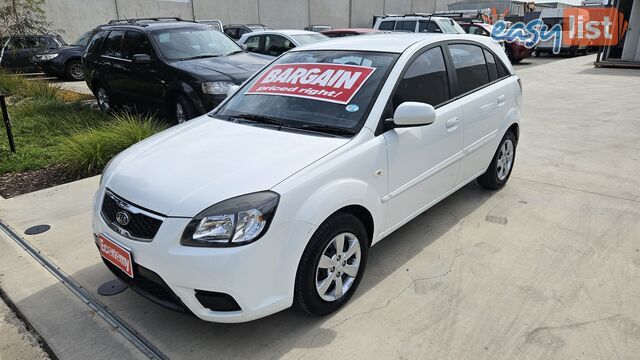 2010 Kia Rio UNSPECIFIED S Hatchback Manual