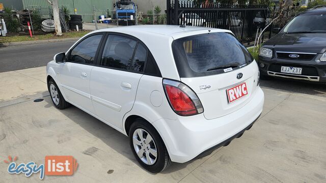 2010 Kia Rio UNSPECIFIED S Hatchback Manual