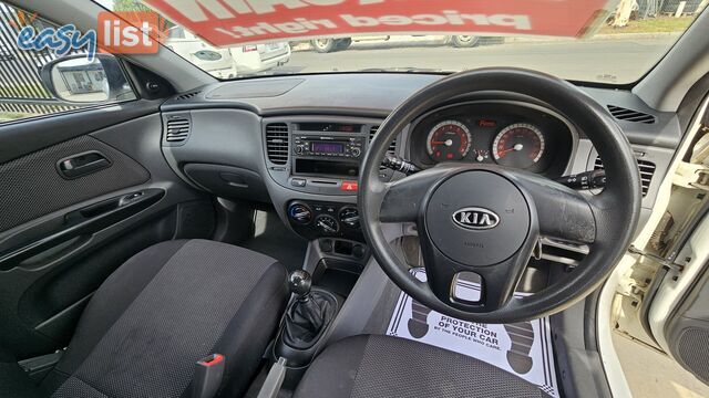 2010 Kia Rio UNSPECIFIED S Hatchback Manual