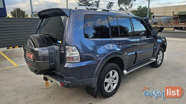 2008 Mitsubishi Pajero NS VRX Wagon Automatic