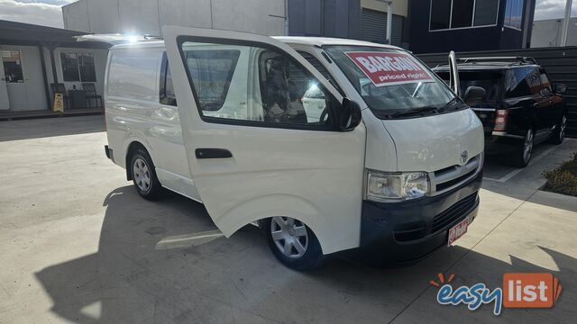 2007 Toyota Hiace TRH201R LWB Van Manual