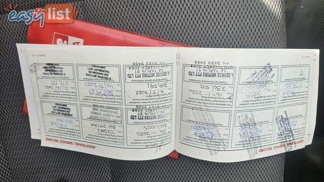 2007 Toyota Hiace TRH201R LWB Van Manual