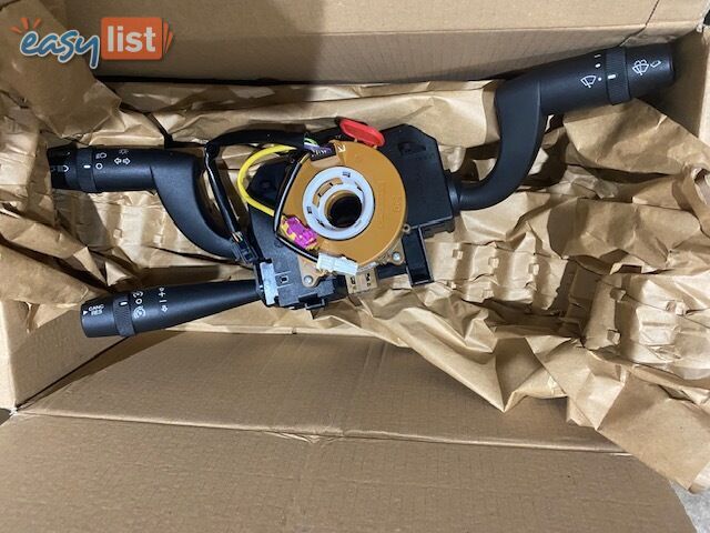 FIAT DUCATO STEERING COLUMN SWITCH 735756483