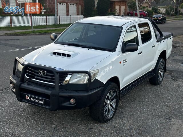 2014 TOYOTA HILUX SR (4x4) KUN26R MY14 DUAL CAB P/UP