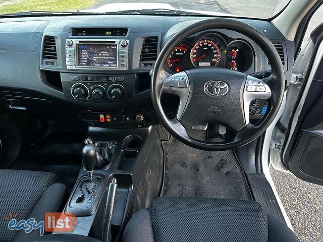 2014 TOYOTA HILUX SR (4x4) KUN26R MY14 DUAL CAB P/UP
