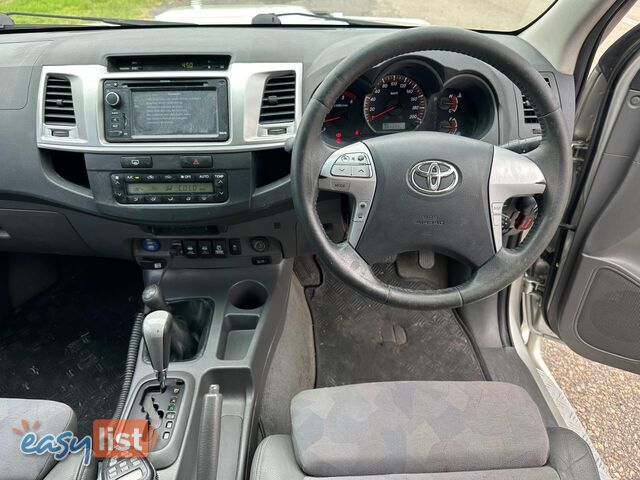 2012 TOYOTA HILUX SR5 (4x4) KUN26R MY12 DUAL CAB P/UP
