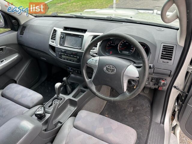 2012 TOYOTA HILUX SR5 (4x4) KUN26R MY12 DUAL CAB P/UP