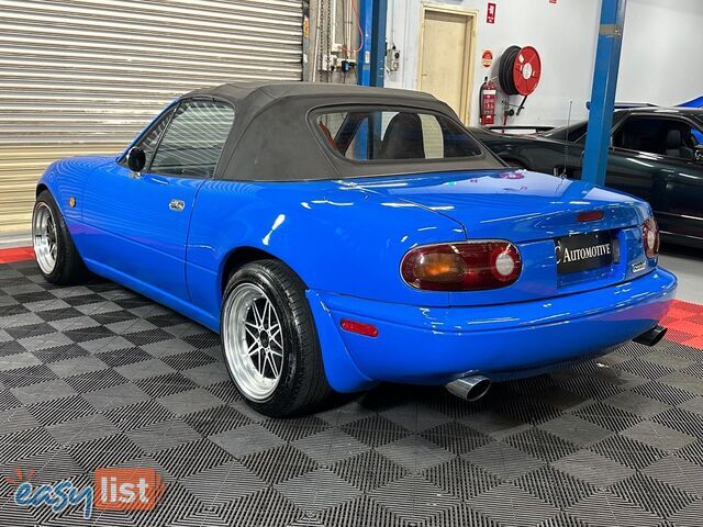 1990 MAZDA MX-5 Roadster  Convertible