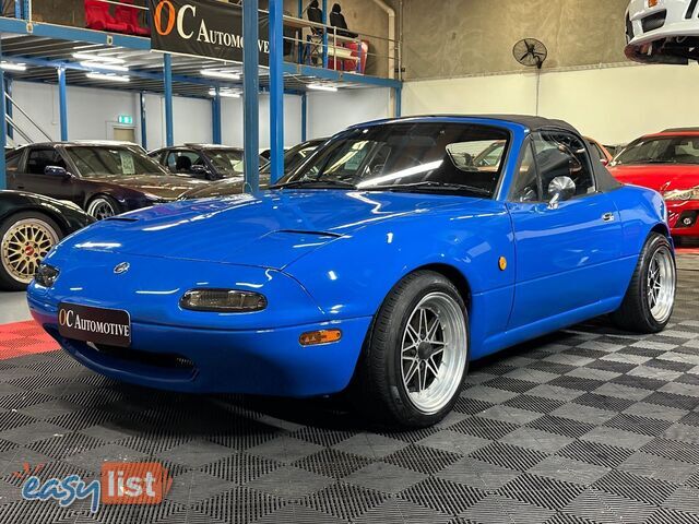 1990 MAZDA MX-5 Roadster  Convertible