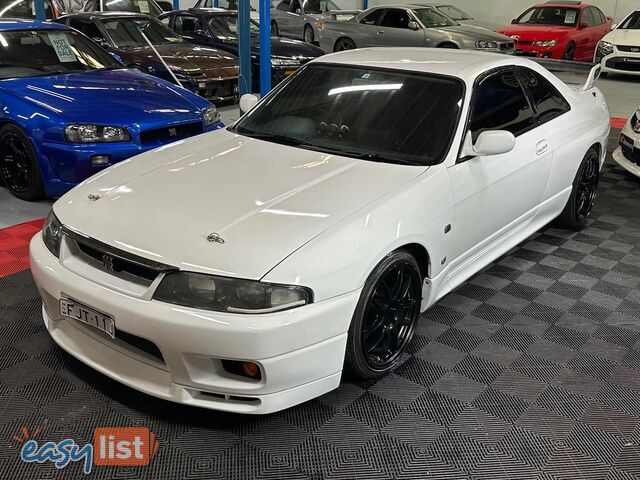 1995 NISSAN SKYLINE GT-R R33 COUPE