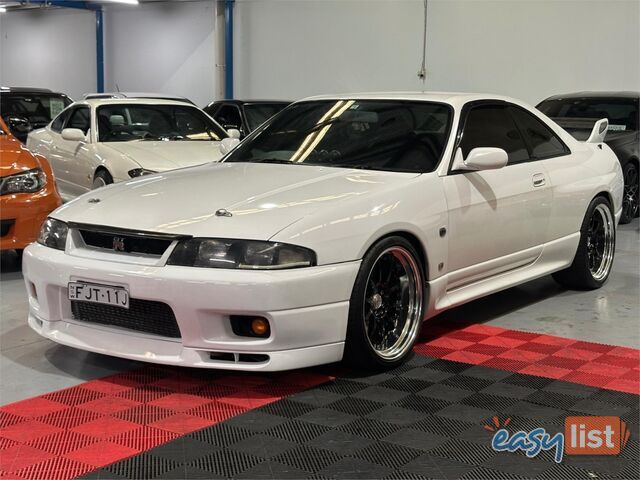 1995 NISSAN SKYLINE GT-R R33 COUPE