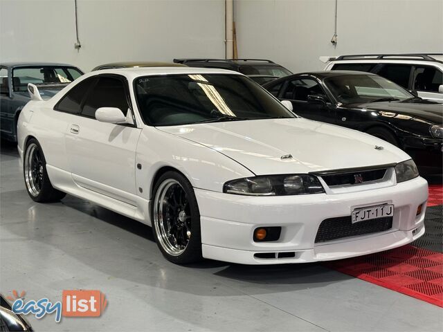 1995 NISSAN SKYLINE GT-R R33 COUPE