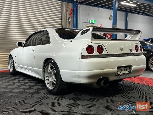 1995 NISSAN SKYLINE GT-R R33 COUPE