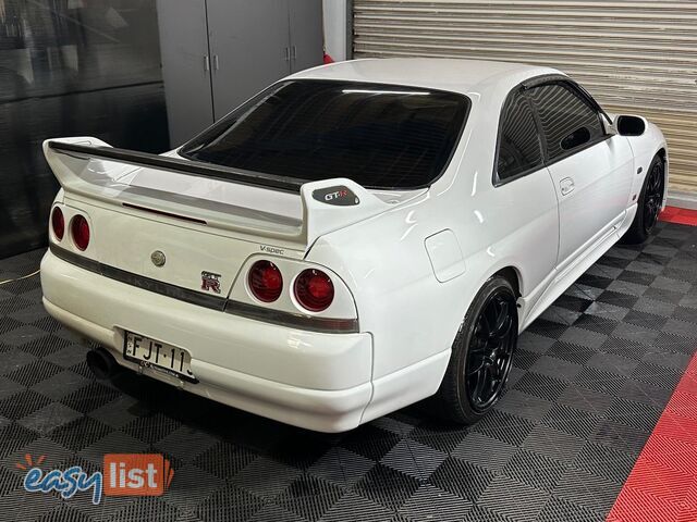 1995 NISSAN SKYLINE GT-R R33 COUPE