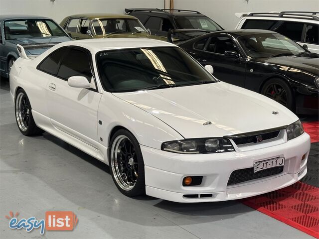 1995 NISSAN SKYLINE GT-R R33 COUPE
