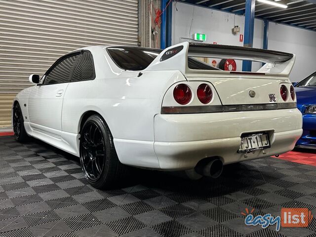 1995 NISSAN SKYLINE GT-R R33 COUPE