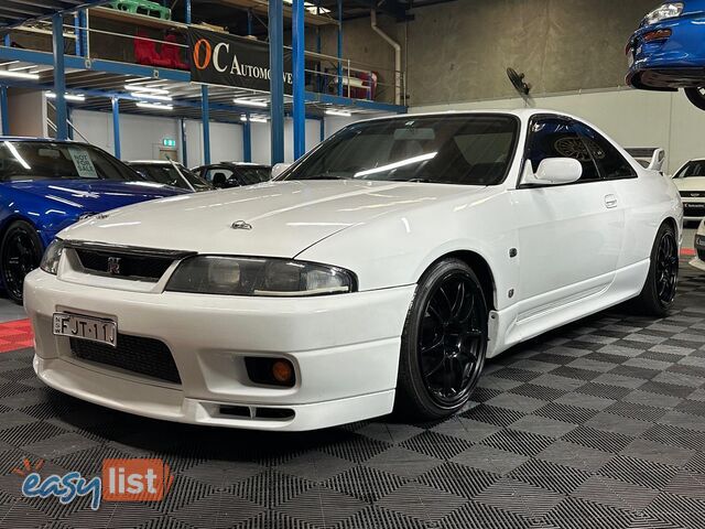 1995 NISSAN SKYLINE GT-R R33 COUPE