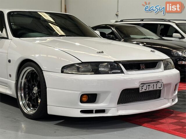 1995 NISSAN SKYLINE GT-R R33 COUPE