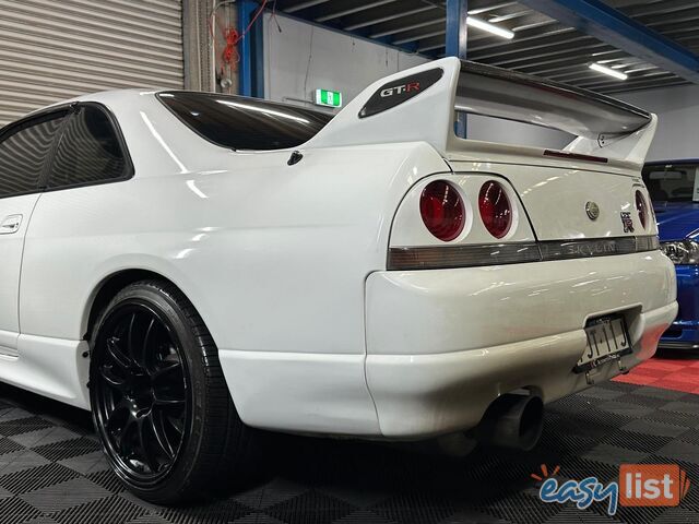 1995 NISSAN SKYLINE GT-R R33 COUPE