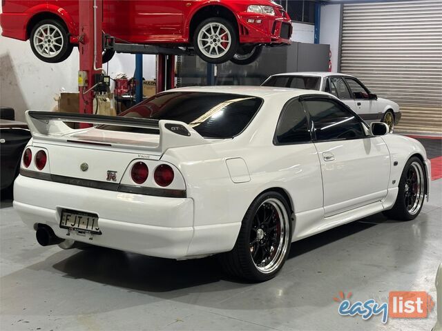1995 NISSAN SKYLINE GT-R R33 COUPE