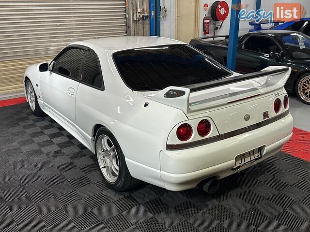 1995 NISSAN SKYLINE GT-R R33 COUPE