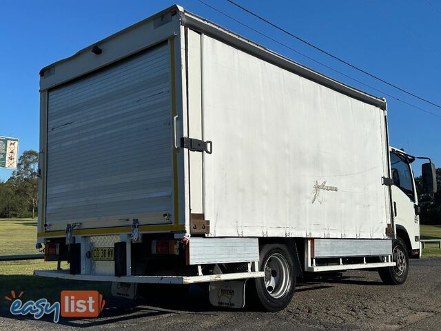 2013 ISUZU NPR 300 MEDIUM NH C/CHAS