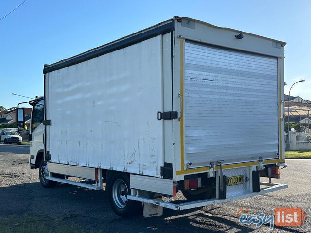 2013 ISUZU NPR 300 MEDIUM NH C/CHAS