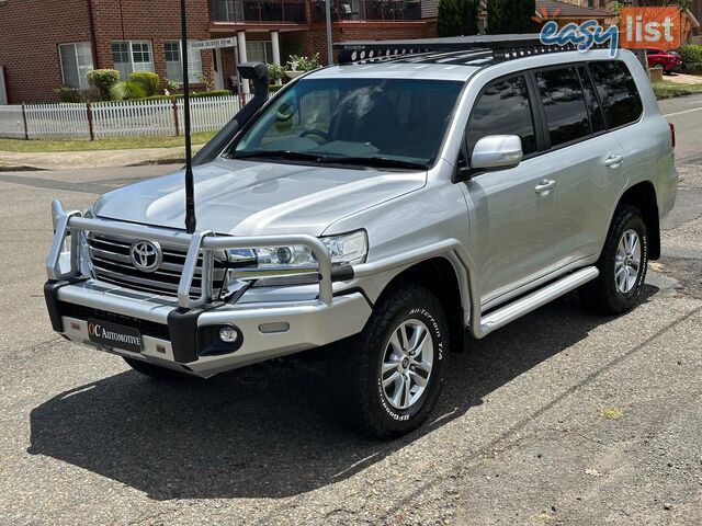 2017 TOYOTA LANDCRUISER GXL (4x4) VDJ200R MY17 