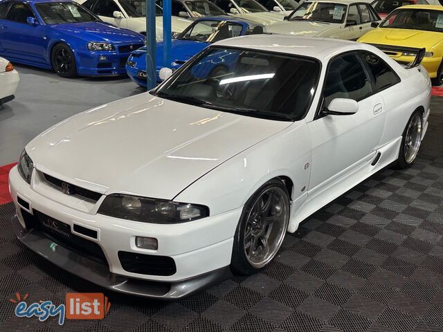 1996 NISSAN SKYLINE GTR HR33 2D COUPE