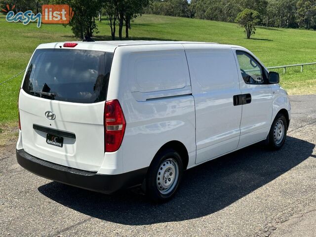 2012 HYUNDAI iLOAD  TQ MY13 4D VAN
