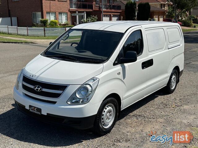 2012 HYUNDAI iLOAD  TQ MY13 4D VAN