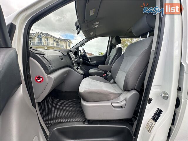2014 HYUNDAI iMAX  TQ MY13 4D WAGON