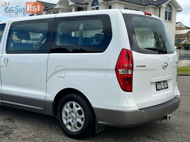 2014 HYUNDAI iMAX  TQ MY13 4D WAGON