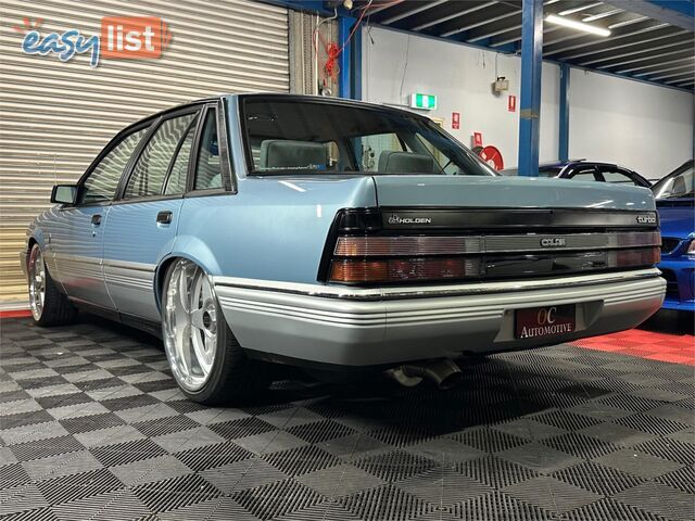 1987 HOLDEN CALAIS  VL 4D SEDAN