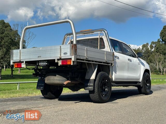 2015 TOYOTA HILUX SR (4x4) GUN126R DUAL C/CHAS