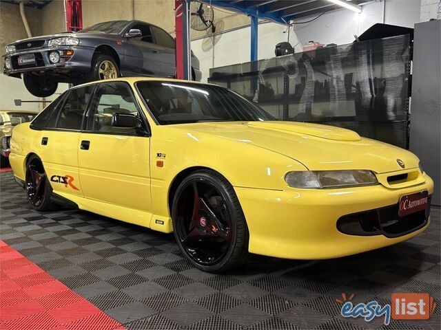 1995 HSV CLUBSPORT GTSR Replica VS Sedan