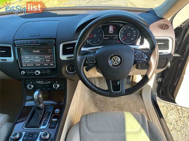 2017 VOLKSWAGEN TOUAREG V6 TDI 7P MY17 4D WAGON