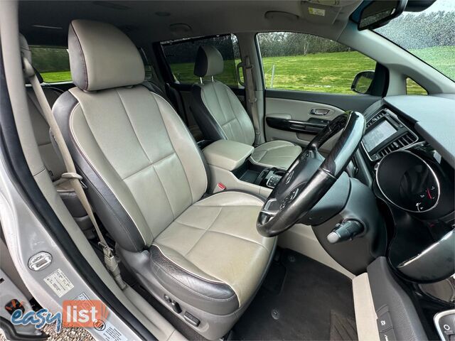 2016 KIA CARNIVAL PLATINUM YP MY16 UPDATE 4D WAGON