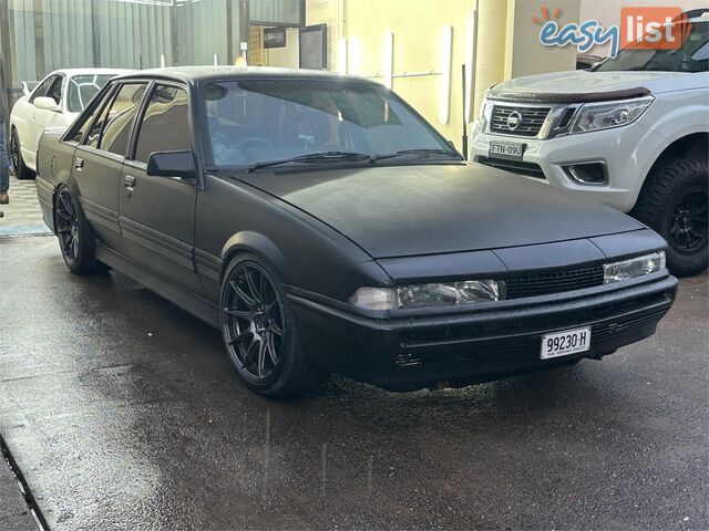 1986 HOLDEN COMMODORE EXECUTIVE VL 4D SEDAN