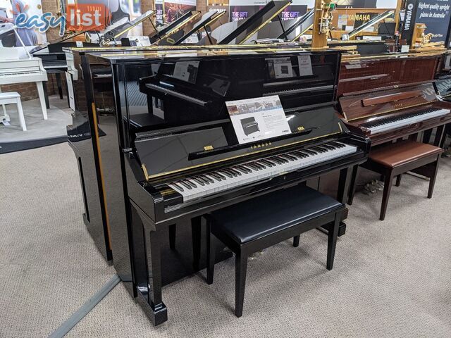 Yamaha U3 PE Acoustic Upright Piano Polished Ebony