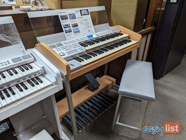 Ringway RS400 Electronic Organ