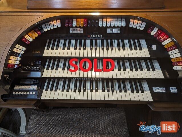 CONN 3 Manual Organ 580 Series I THEATRETTE