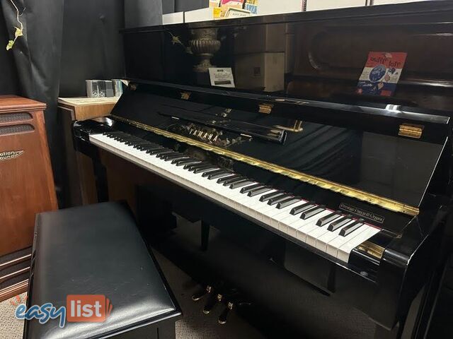 Yamaha T121 Upright Piano Pre-Loved