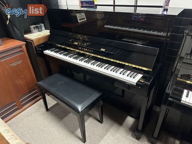 Yamaha T121 Upright Piano Pre-Loved