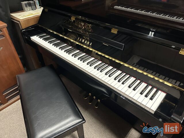 Yamaha T121 Upright Piano Pre-Loved