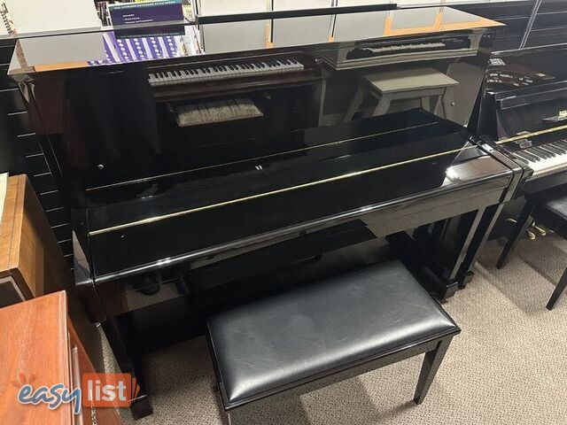 Yamaha T121 Upright Piano Pre-Loved