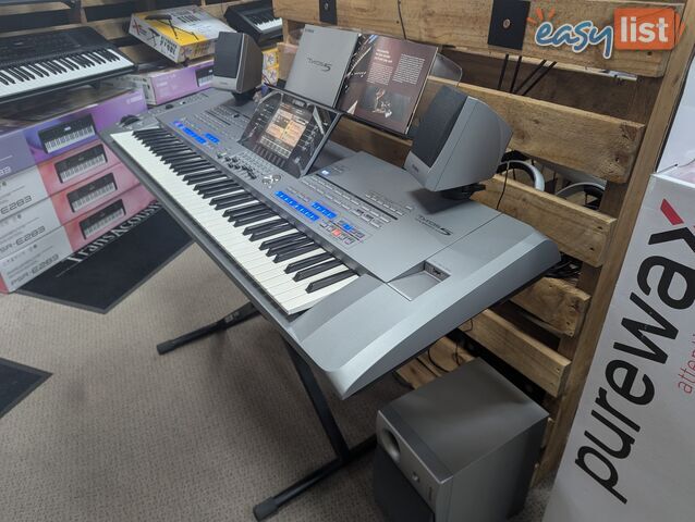 Yamaha Tyros 5 - Unleash Your Musical Genius! Pre-Loved