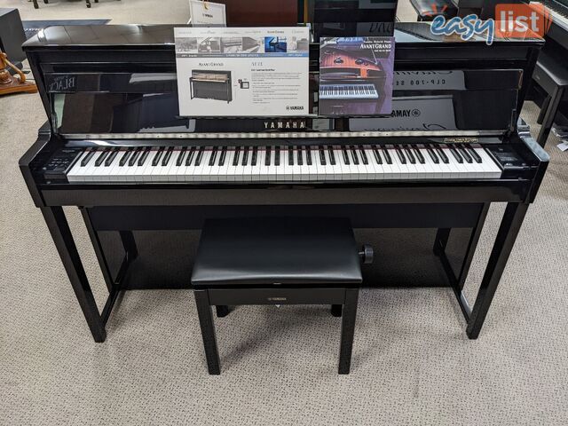 Yamaha AvantGrand Upright Hybrid Piano  NU1X