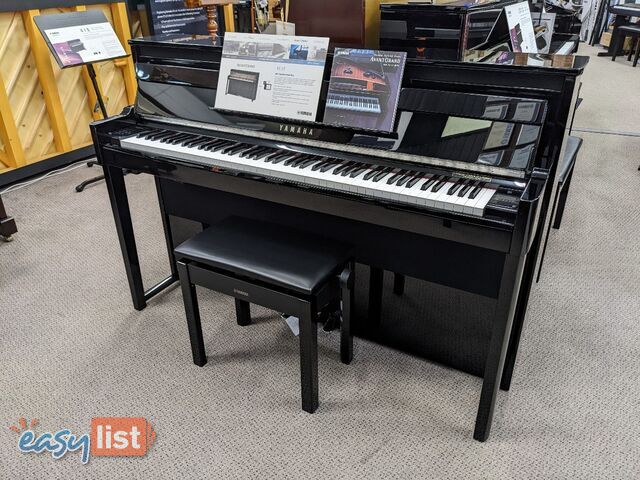 Yamaha AvantGrand Upright Hybrid Piano  NU1X